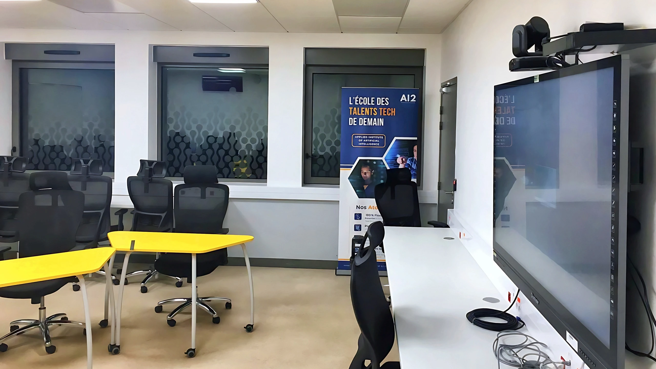 AI2 campus in Ecouen: classroom with interactive display