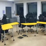 AI2 campus in Ecouen: modular classroom seating