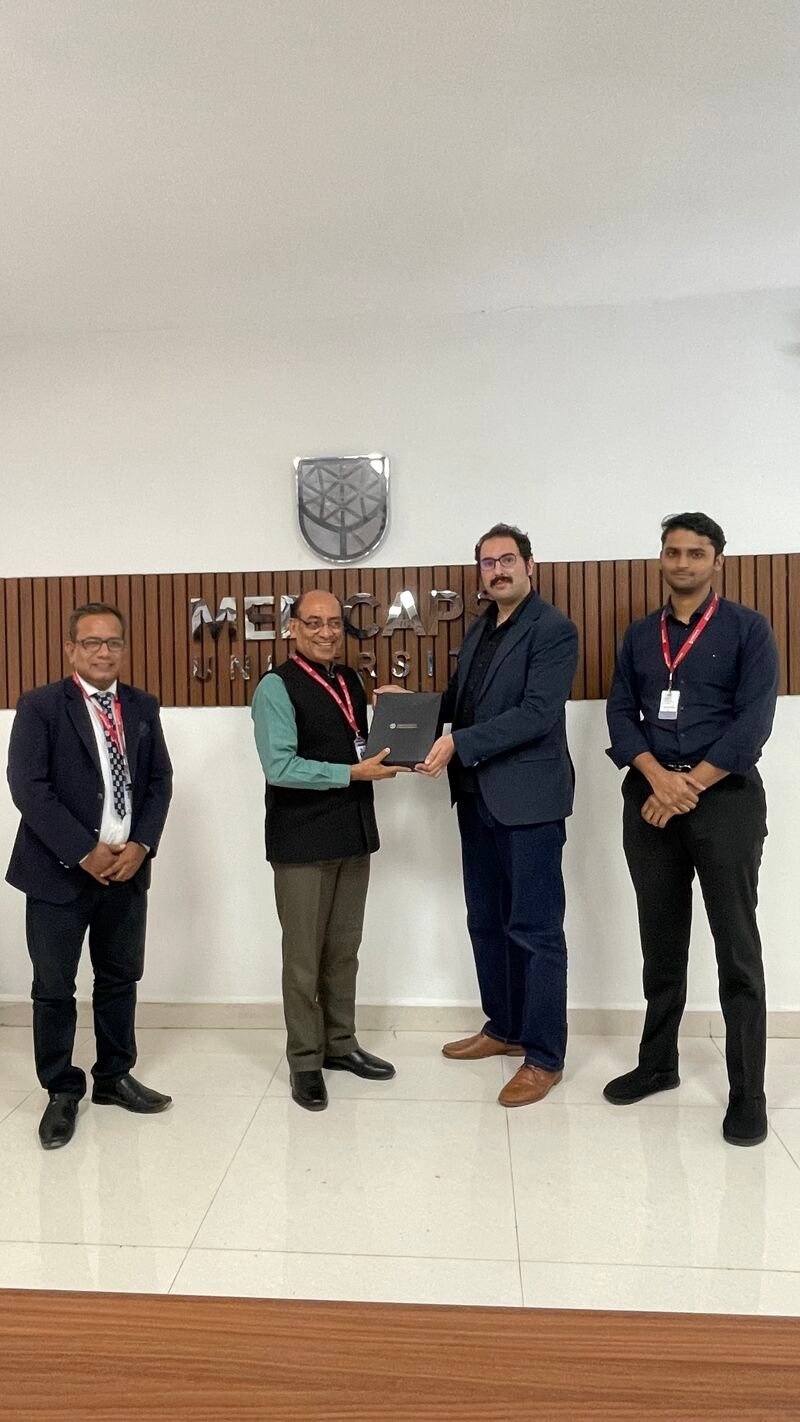 Medicaps University, Indore, visite